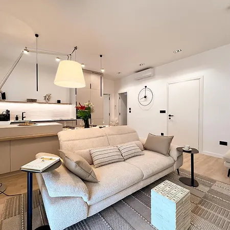 Amoremore - Brand New, Modern And Luxury In Apartment